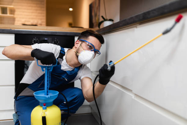 Best Commercial Pest Control Services  in Forest Ranch, CA